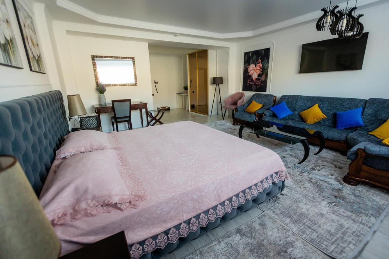 Metelitsa Hotel Karagandi Kültér fotó
