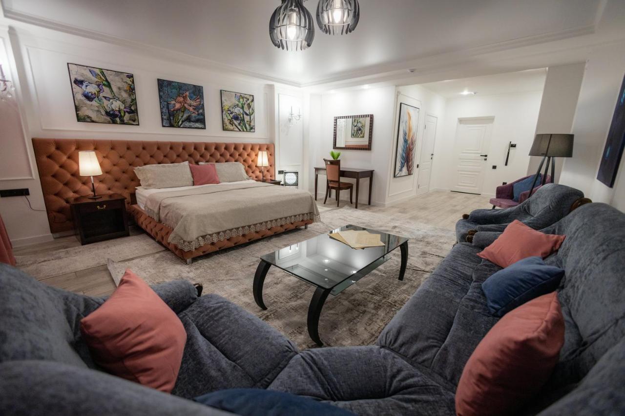 Metelitsa Hotel Karagandi Kültér fotó