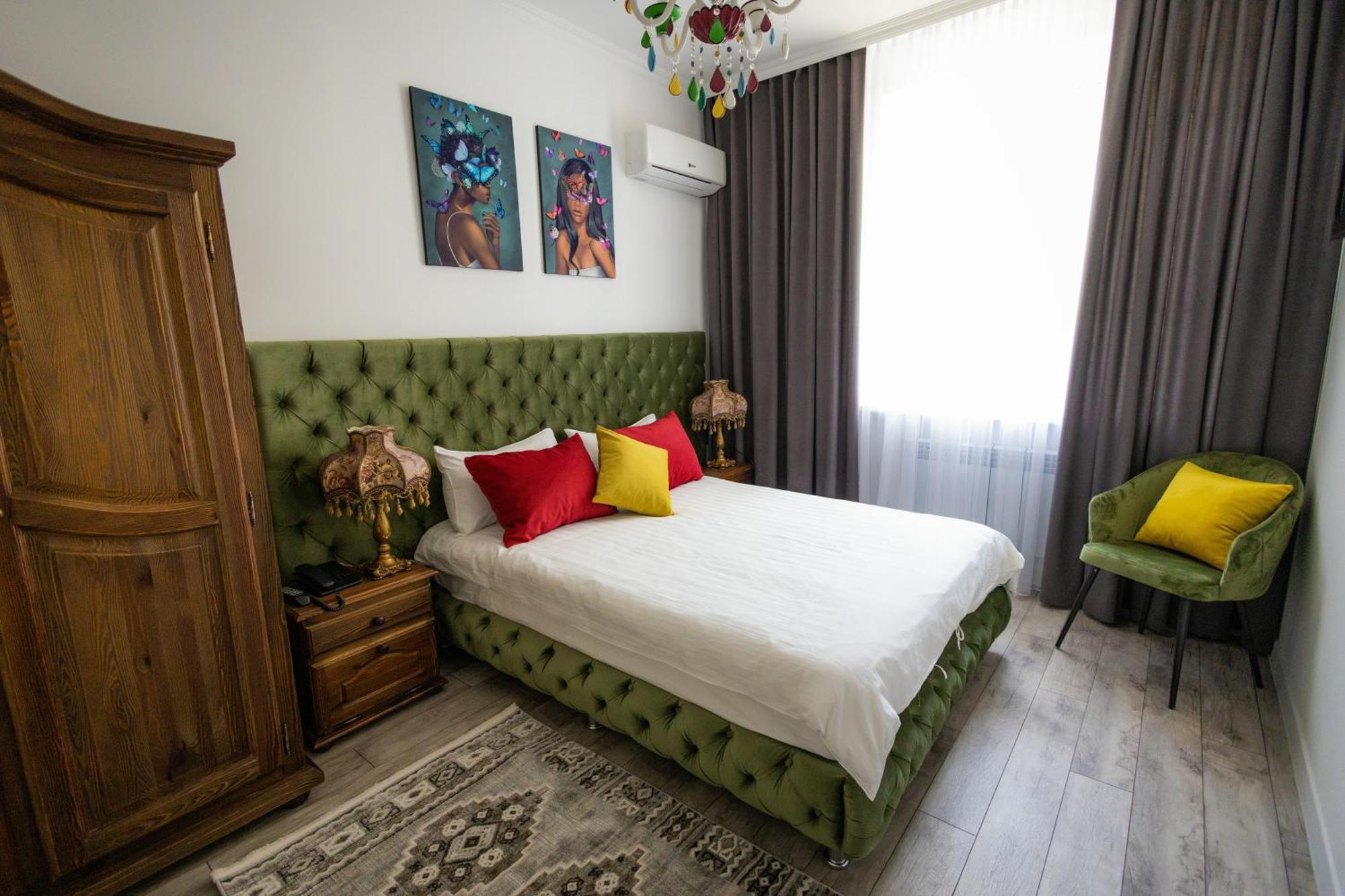 Metelitsa Hotel Karagandi Kültér fotó