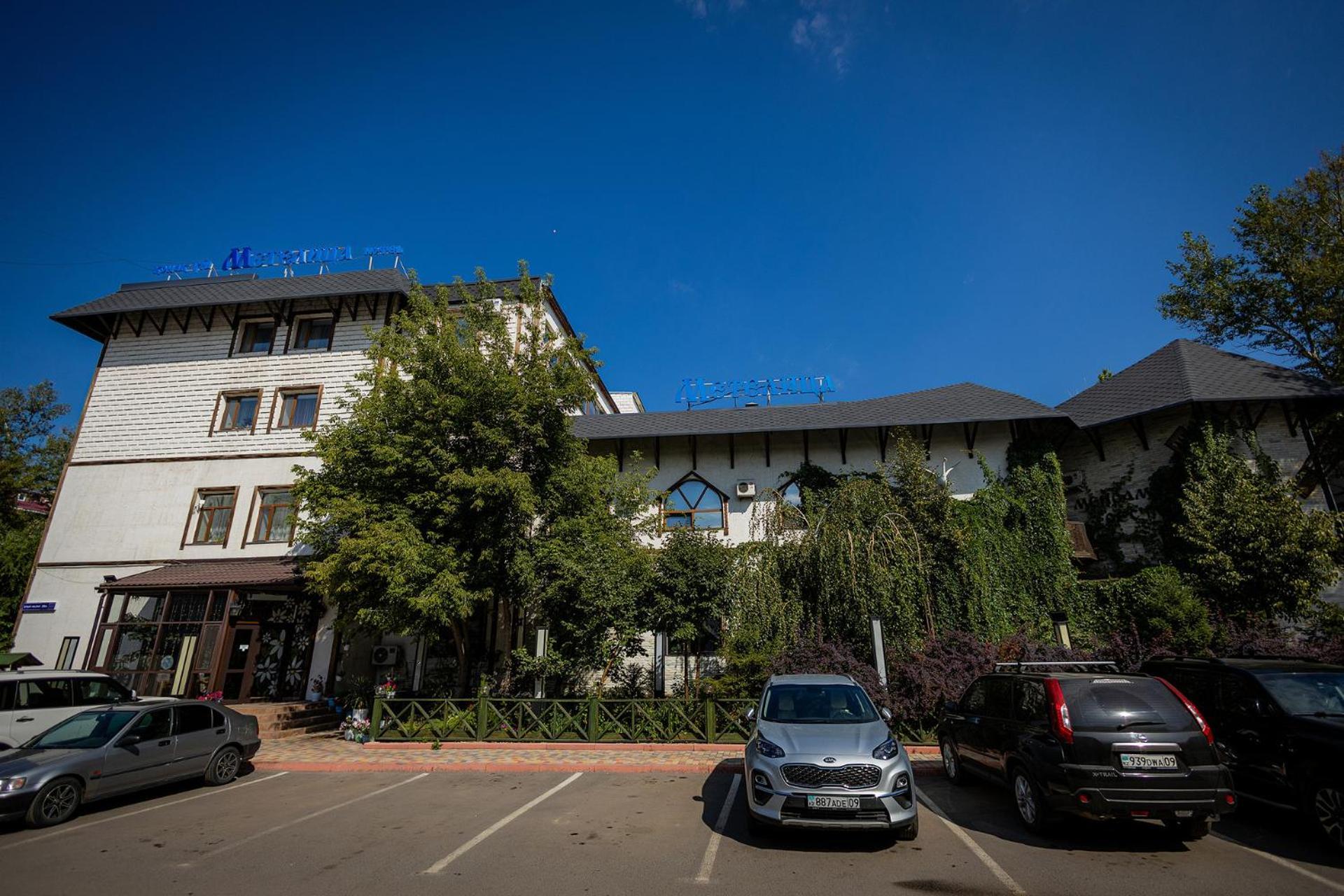 Metelitsa Hotel Karagandi Kültér fotó